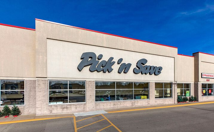 Pictures of Retail, Restaurant property located at 1910 S Koeller St, Oshkosh, WI 54902 for lease - image #1