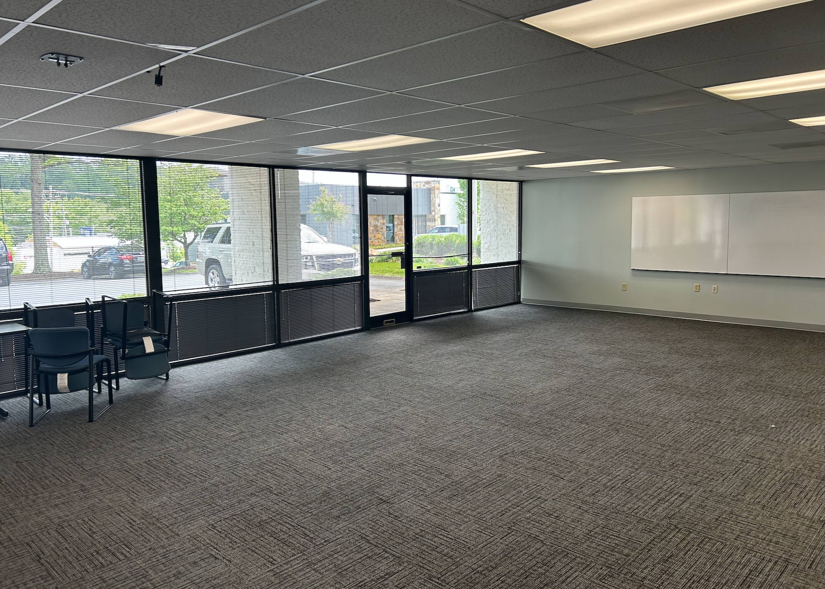 5401 Kingston Pike, Knoxville, TN 37919