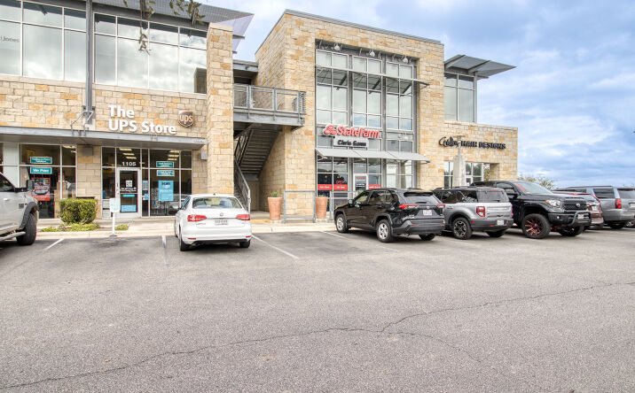 Pictures of Retail, Office property located at 20079 Stone Oak Pkwy, San Antonio, TX 78258 for lease - image #1