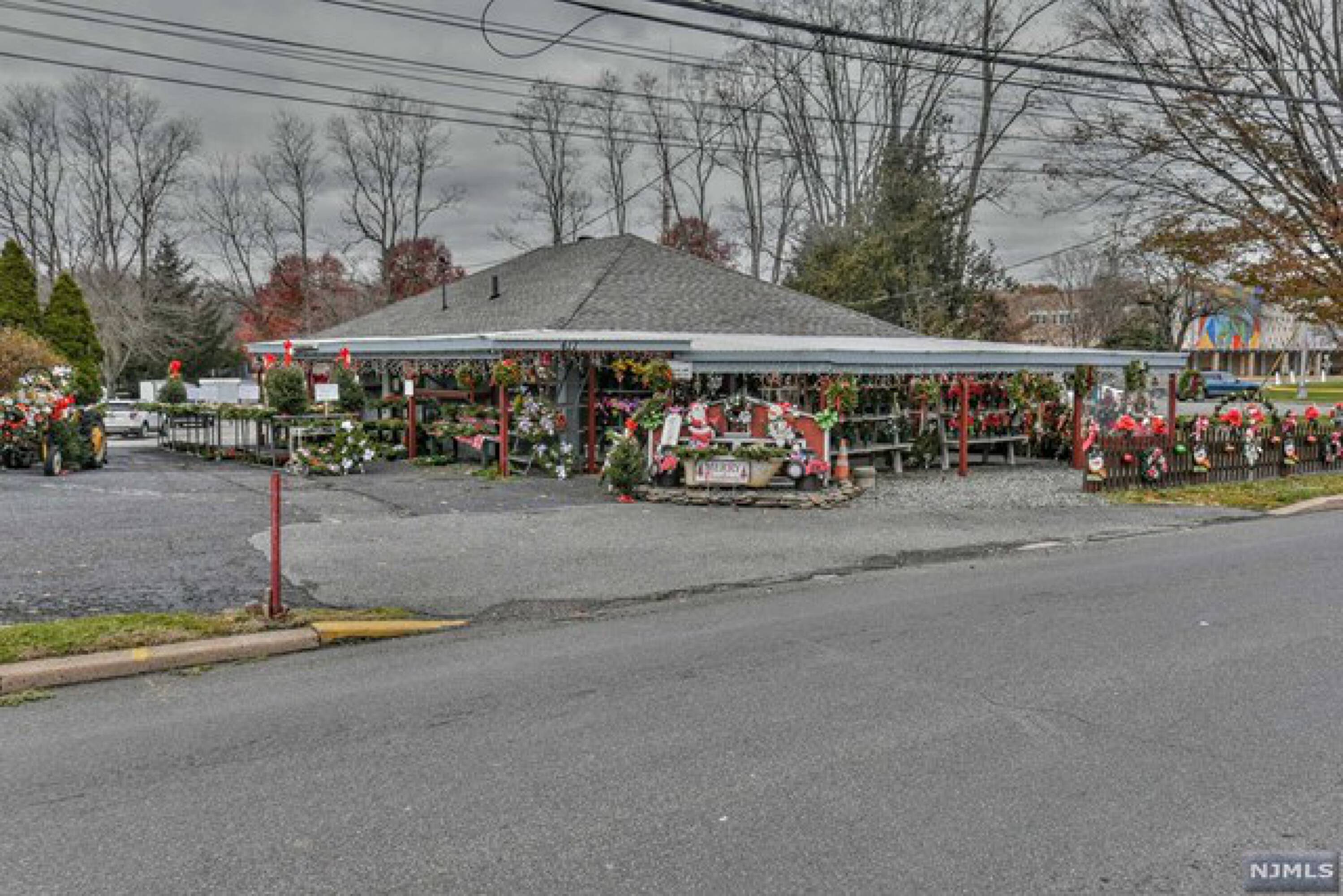 417 Paramus Rd, Paramus, NJ 07652 Retail Space for Lease 417 Paramus