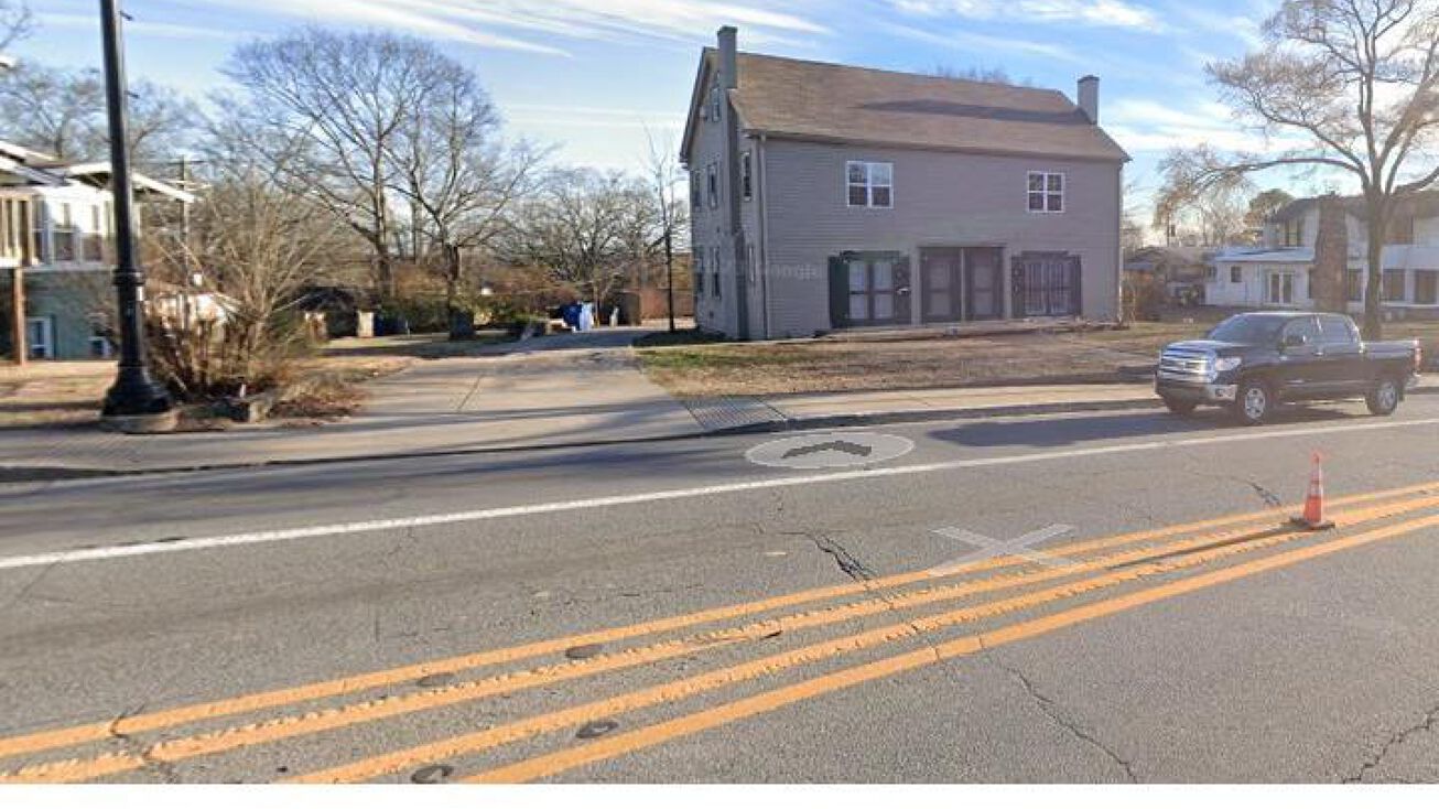 Pictures of Retail property located at 3018 John F Kennedy Blvd, North Little Rock, AR 72116 for