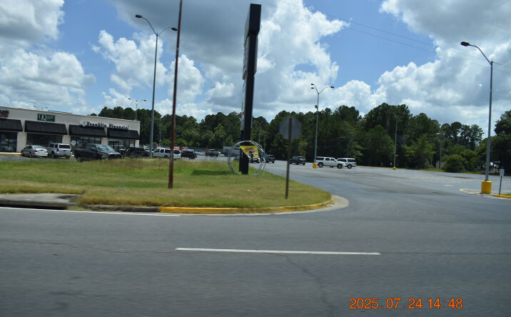 Pictures of Retail property located at 103 Tallmadge Dr, Moultrie, GA 31768 for lease - image #1