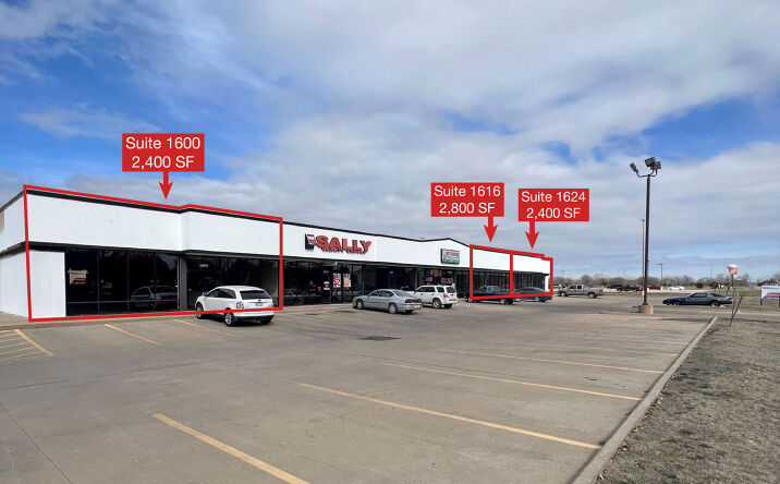 Pictures of Retail property located at 1600 E 11th Ave, Hutchinson, KS 67501 for lease - image #1