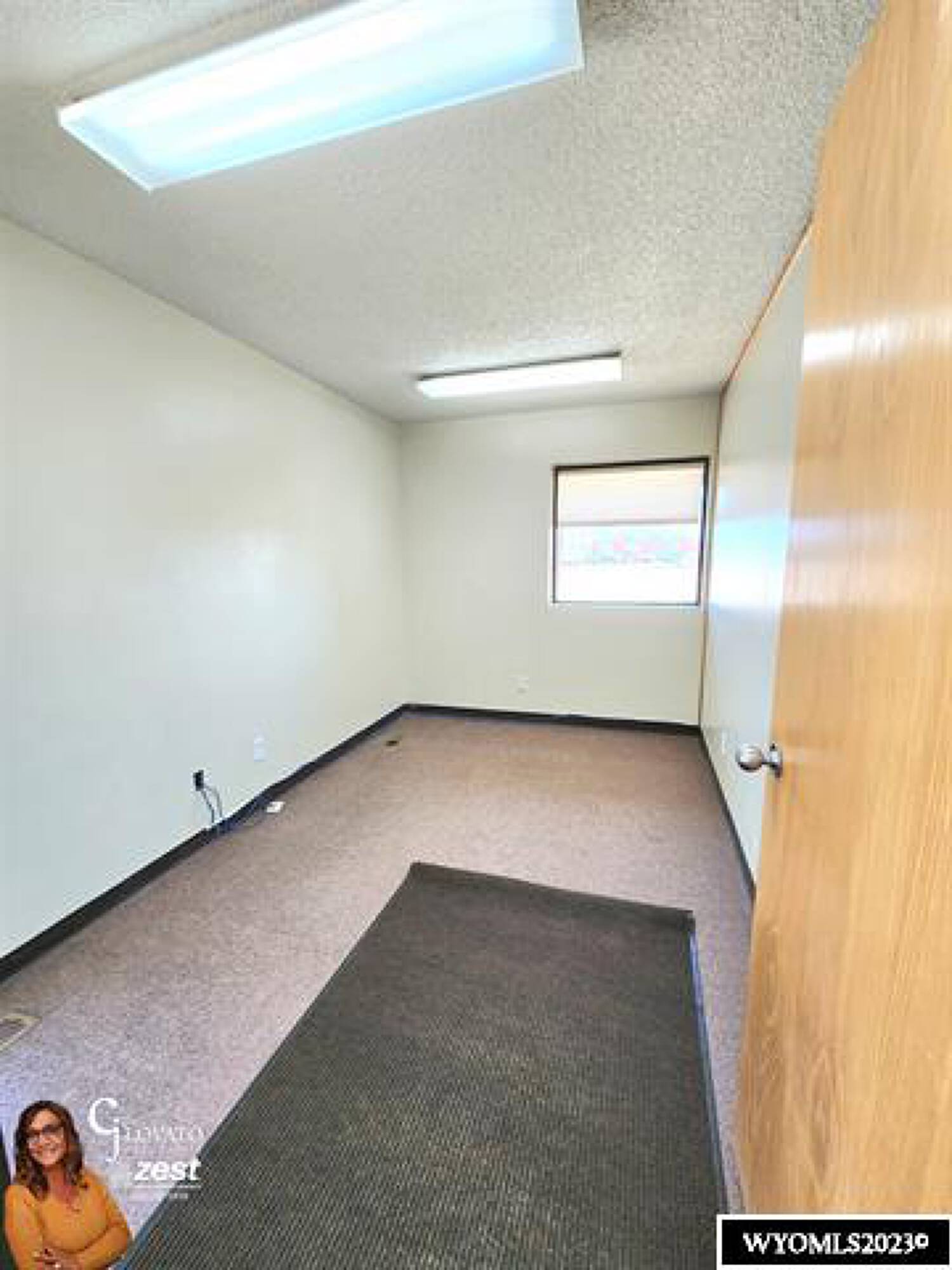 2020 Salt Creek Hwy, Casper, WY 82601