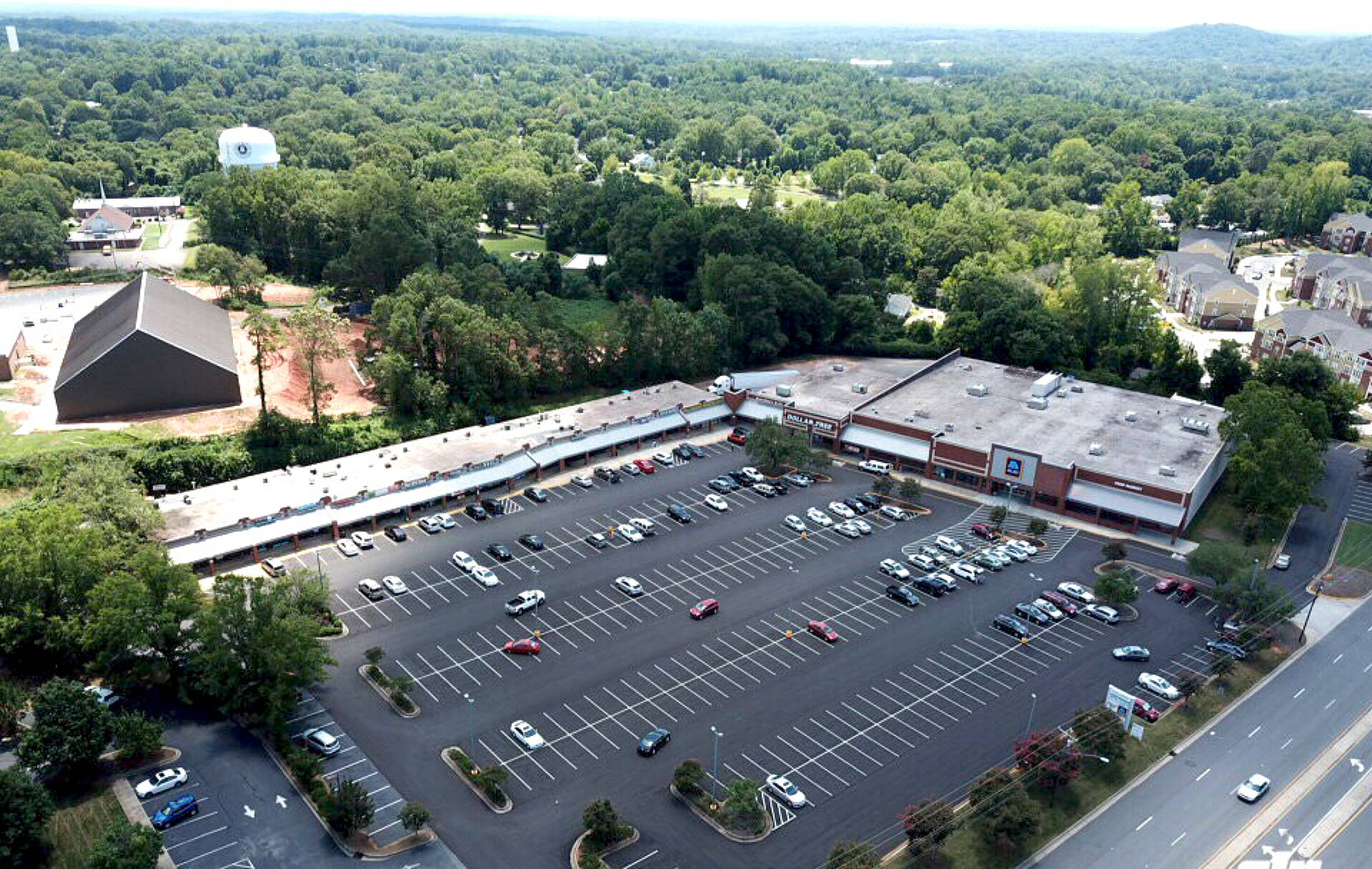 Main Street Crossing 6402 Wilkinson Blvd, Belmont, NC 28012