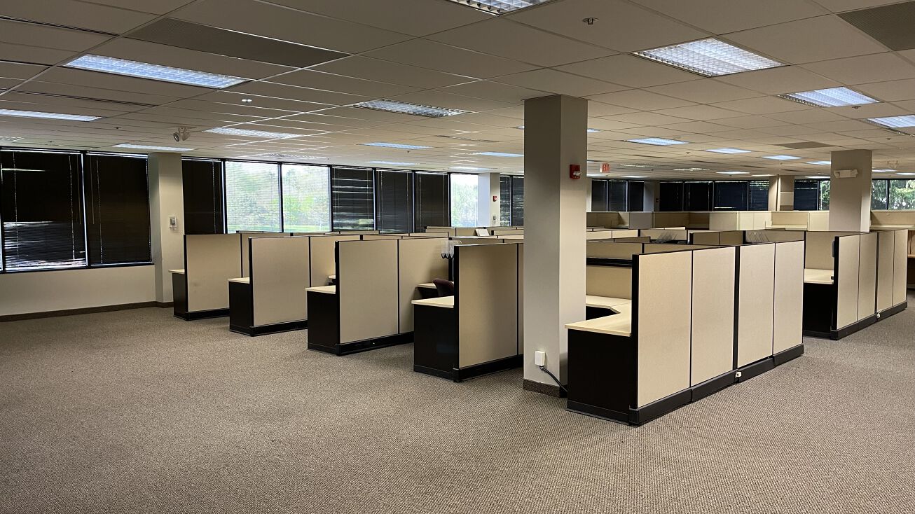 Pictures of Office property located at 150 E Campus View Blvd, Columbus