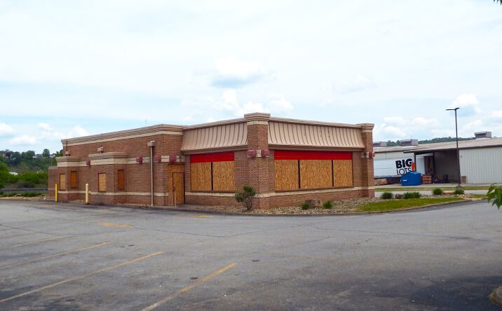 Pictures of Retail property located at 610 William Marks Dr, Homestead, PA 15120 for lease - image #1