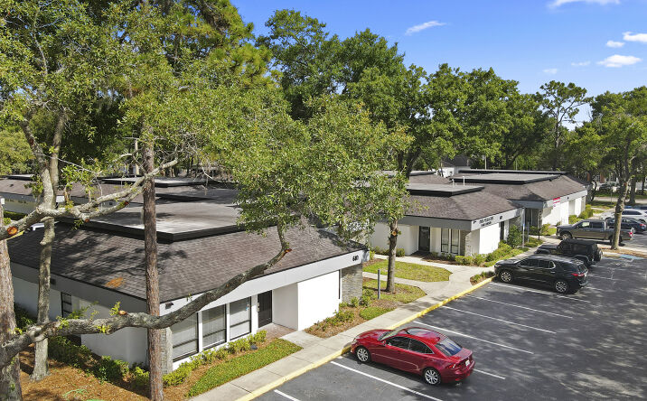 Pictures of Office property located at 691 Douglas Avenue, Altamonte Springs, FL 32714 for lease - image #1