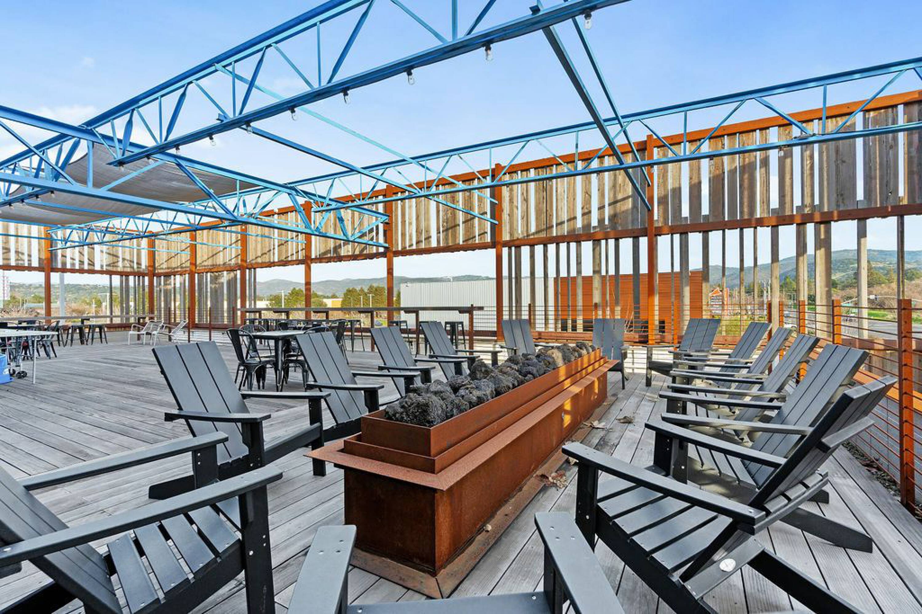 135 Gasser Dr, Napa, CA 94559