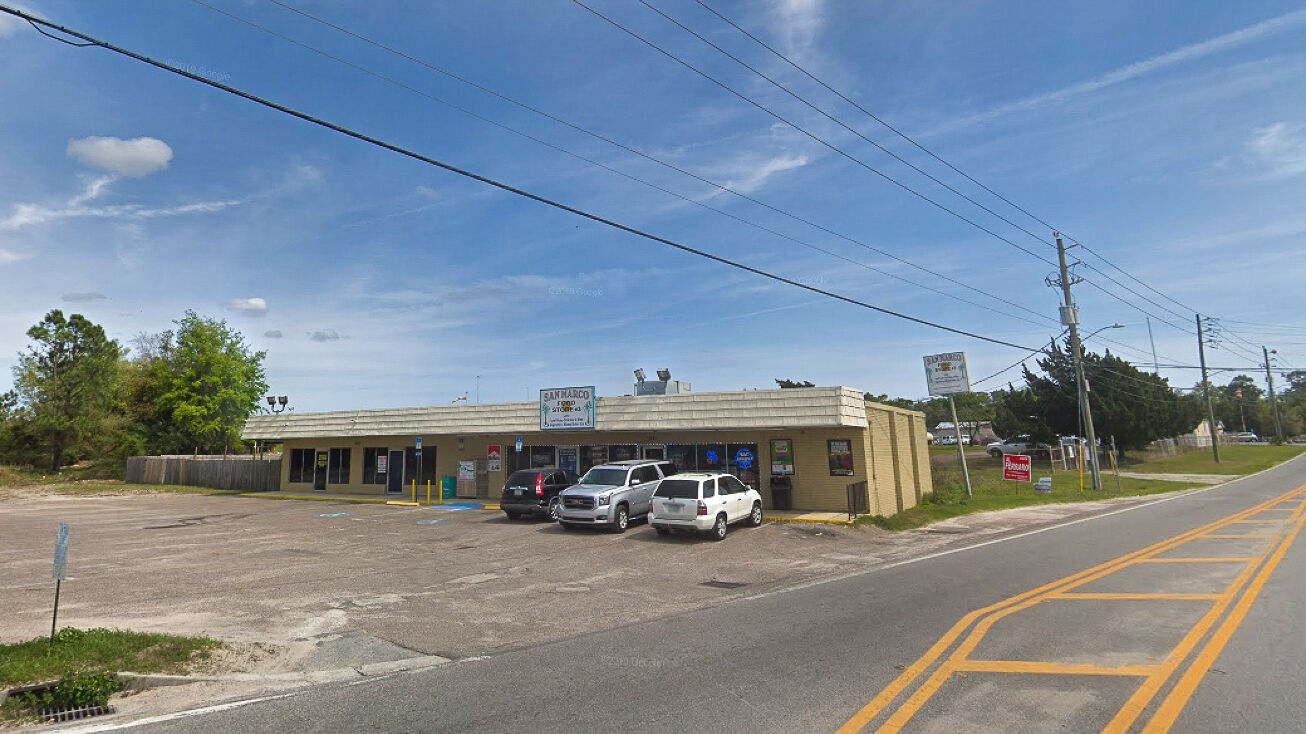 Pictures of Retail property located at 1239 Eastport Rd, Jacksonville
