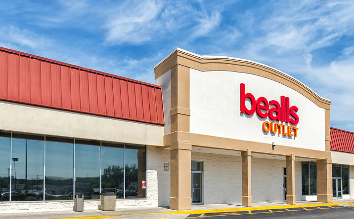 Pictures of Retail property located at 1546 S Ohio Avenue, Live Oak, FL 32060 for lease - image #1