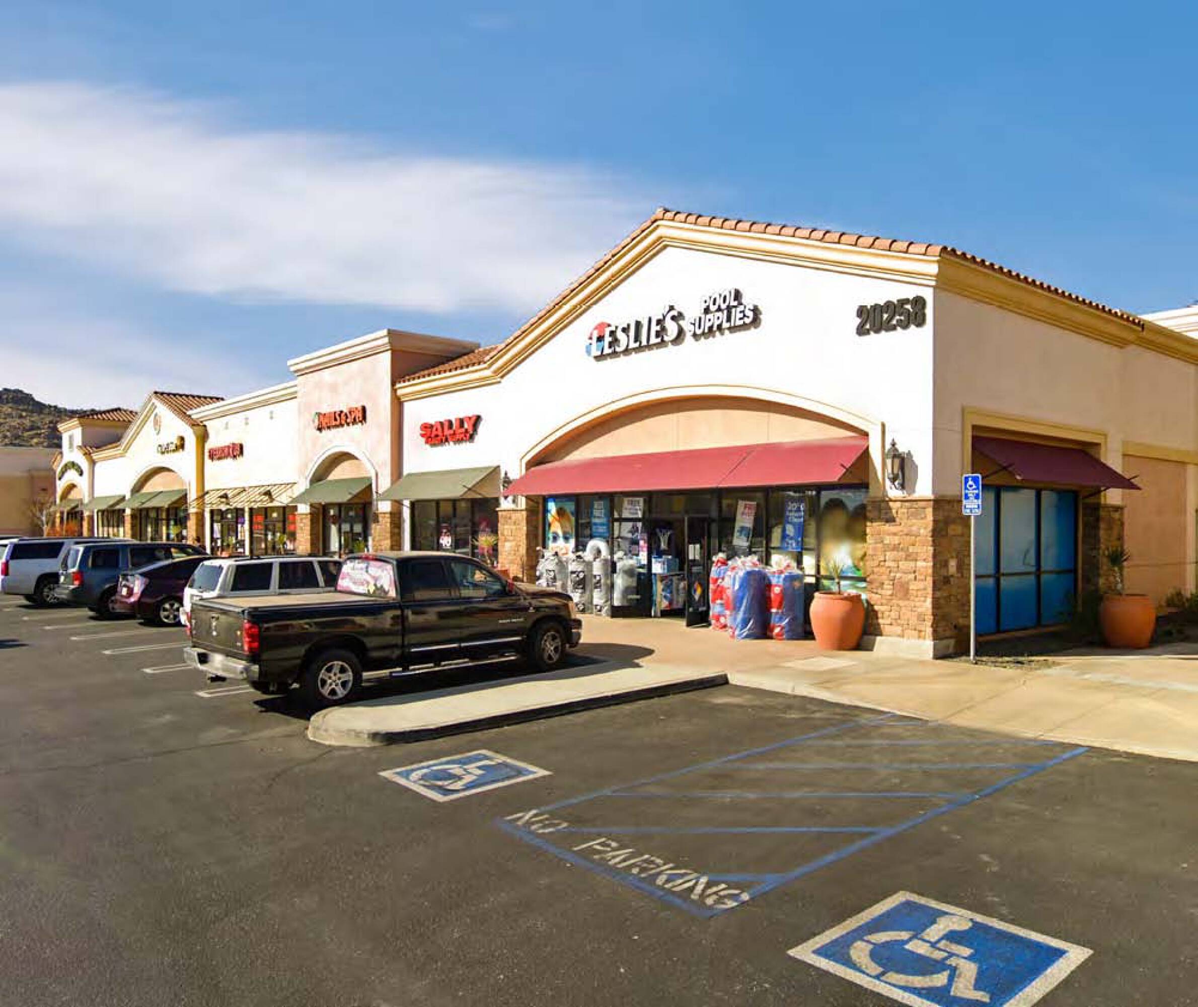 Bass Hill Rd, Apple Valley, CA 92307