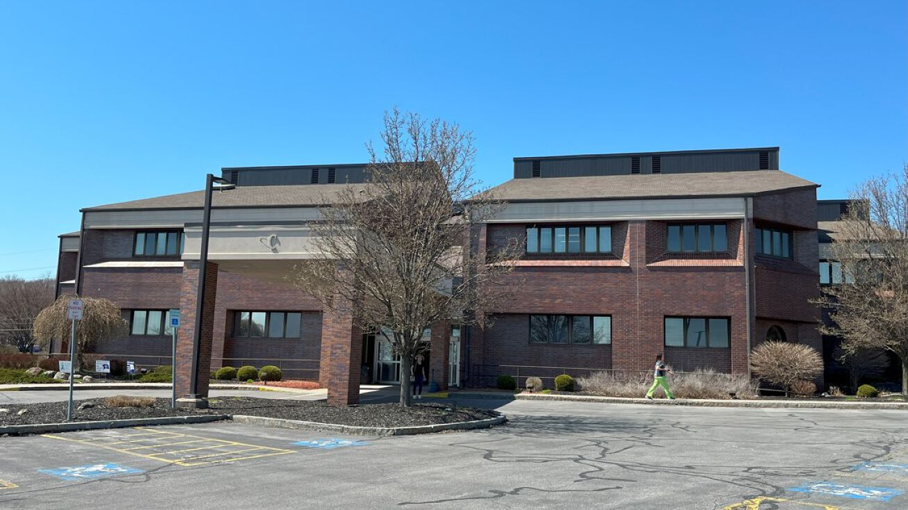 Pictures of Office property located at 2280 S Clinton Ave, Rochester
