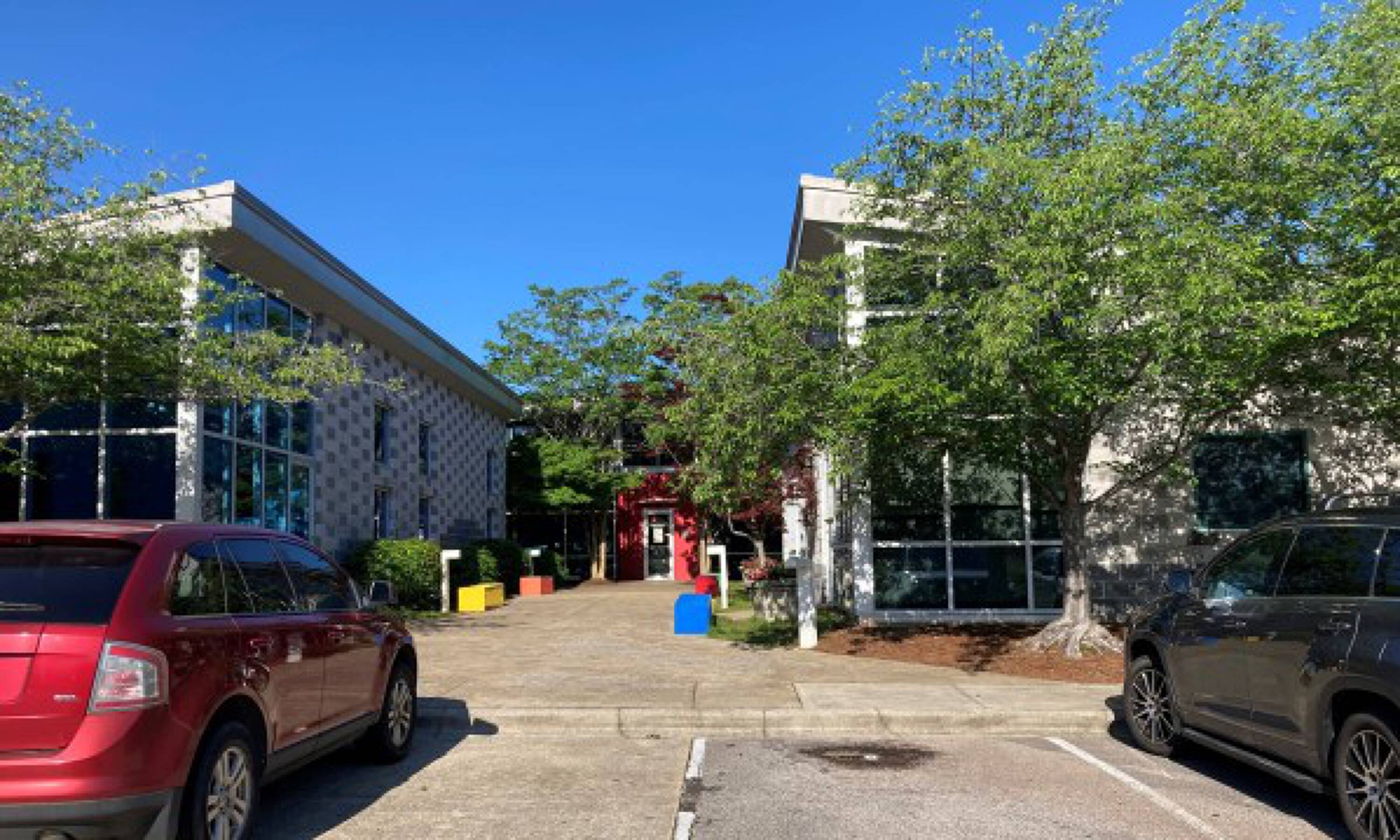 6727 Deerfoot Pkwy, Pinson, AL 35126