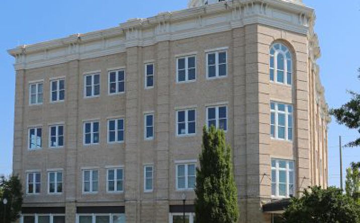 Pictures of Office property located at 3501 Memorial Pkwy SW, Huntsville, AL 35801 for lease - image #1