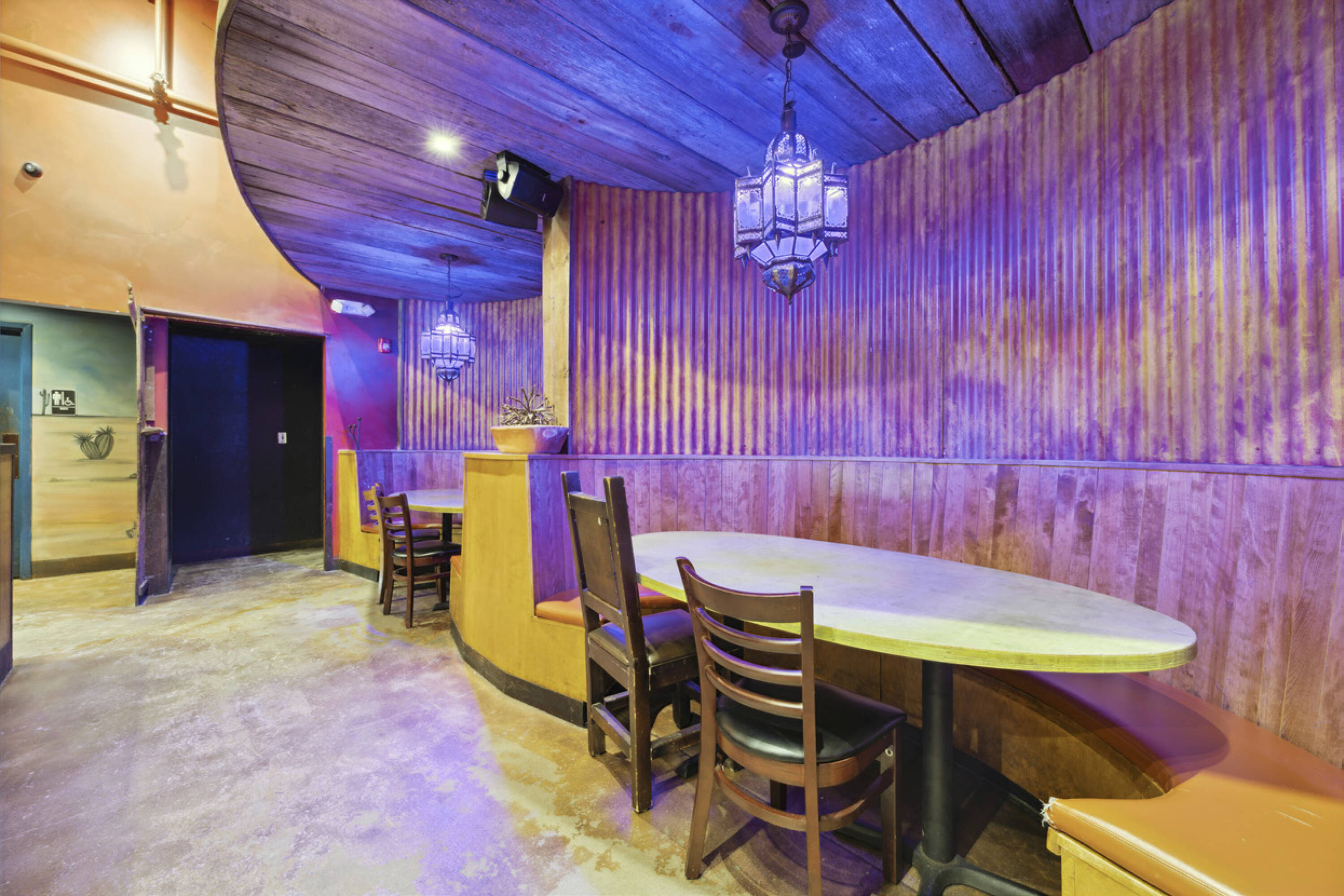 2862 W Moreland Rd, Willow Grove, PA 19090