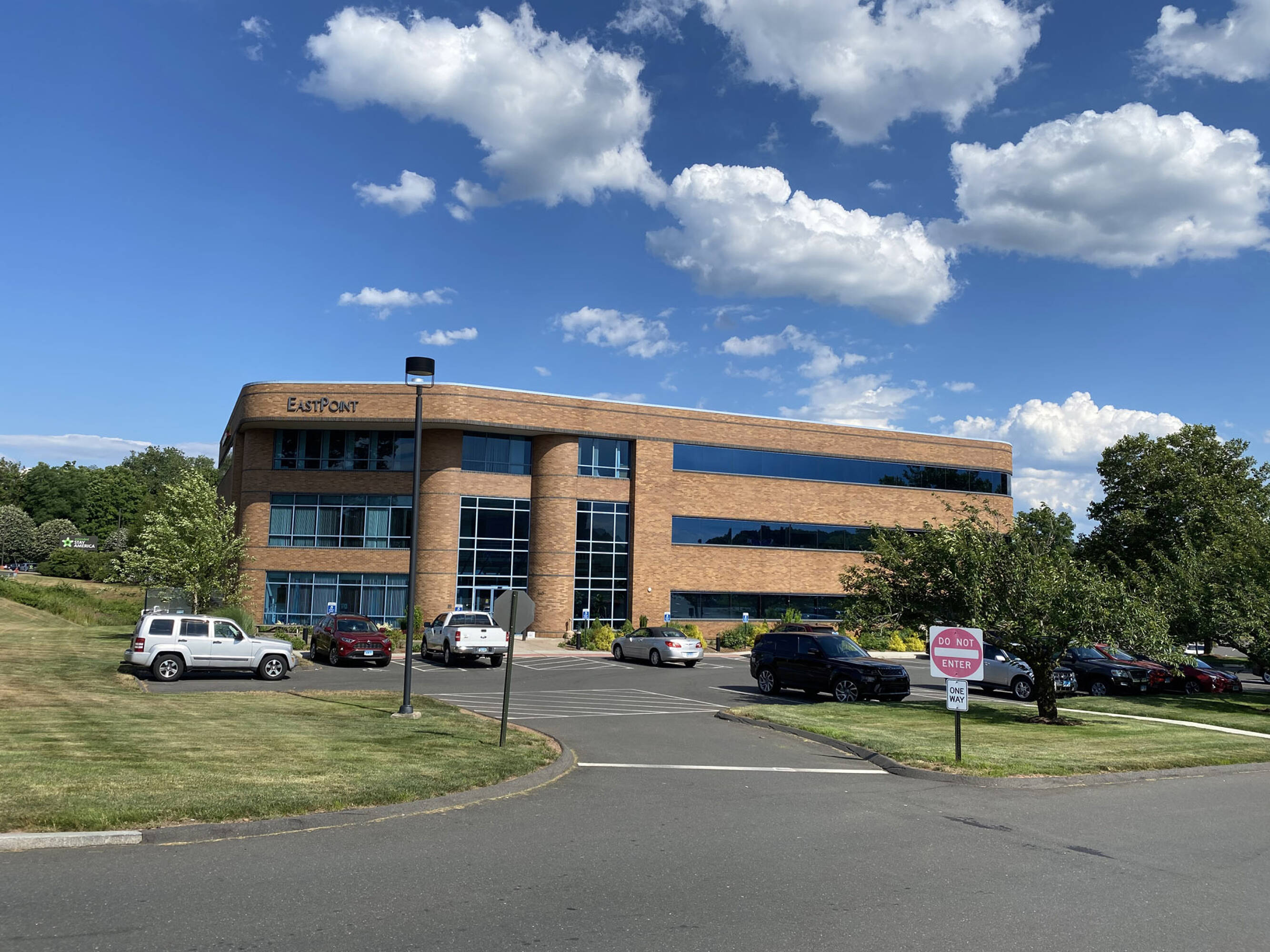 360 Tolland Turnpike, Manchester, CT 06042 | Crexi.com