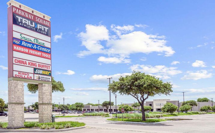 Pictures of Retail property located at 2412 Texas Ave S, College Station, TX 77840 for lease - image #1