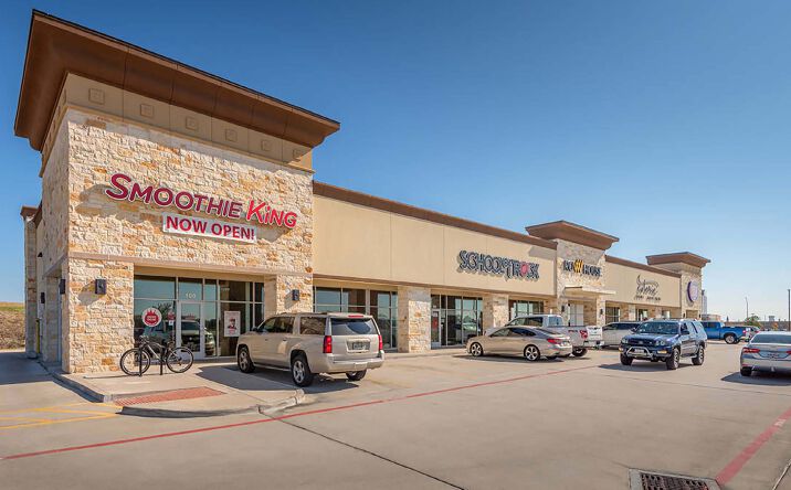 Pictures of Retail property located at 4006 Texas 6 Frontage Rd, College Station, TX 77845 for lease - image #1