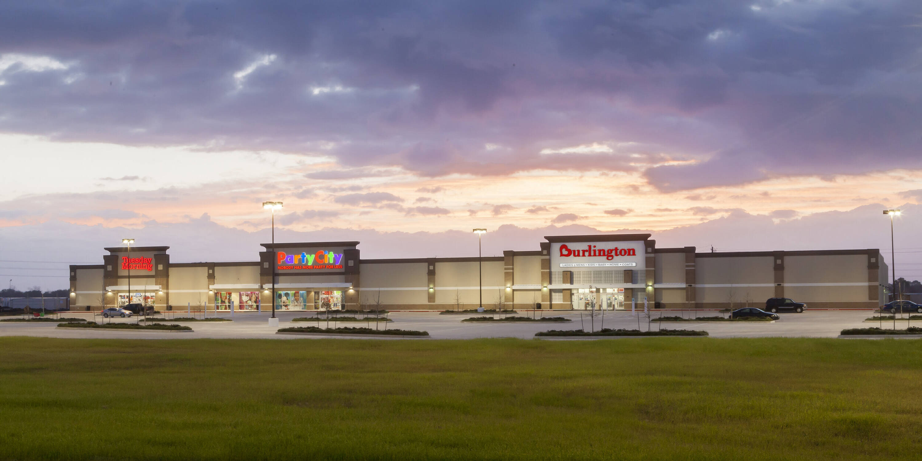 4589 East Sam Houston Pkwy S, Pasadena, TX 77505