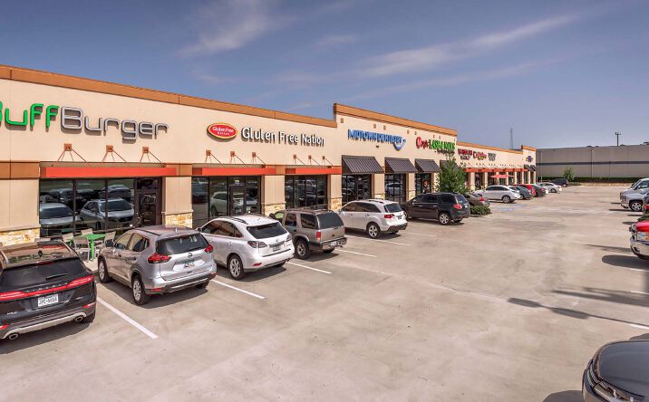 Pictures of Retail, Industrial property located at 1014 Wirt Rd, Houston, TX 77055 for lease - image #1