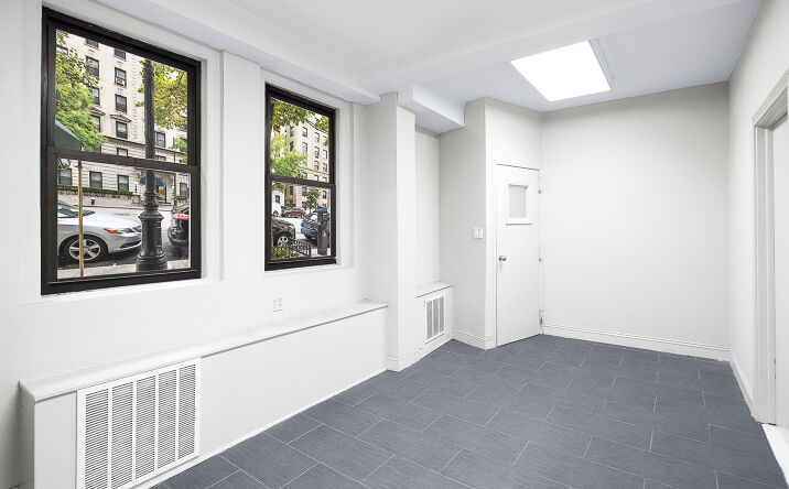 64 East 86th St, New York, NY 10028 | Crexi.com