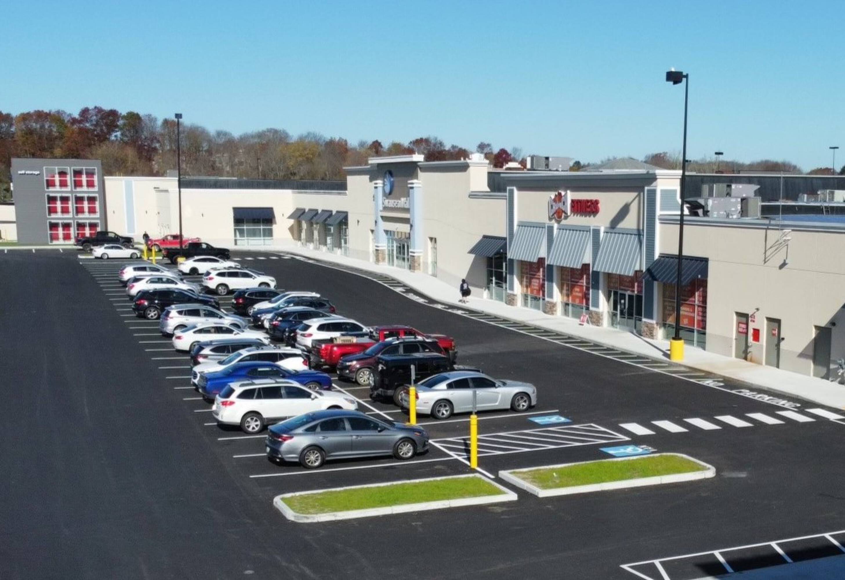 262 Swansea Mall Dr, Swansea, MA 02777