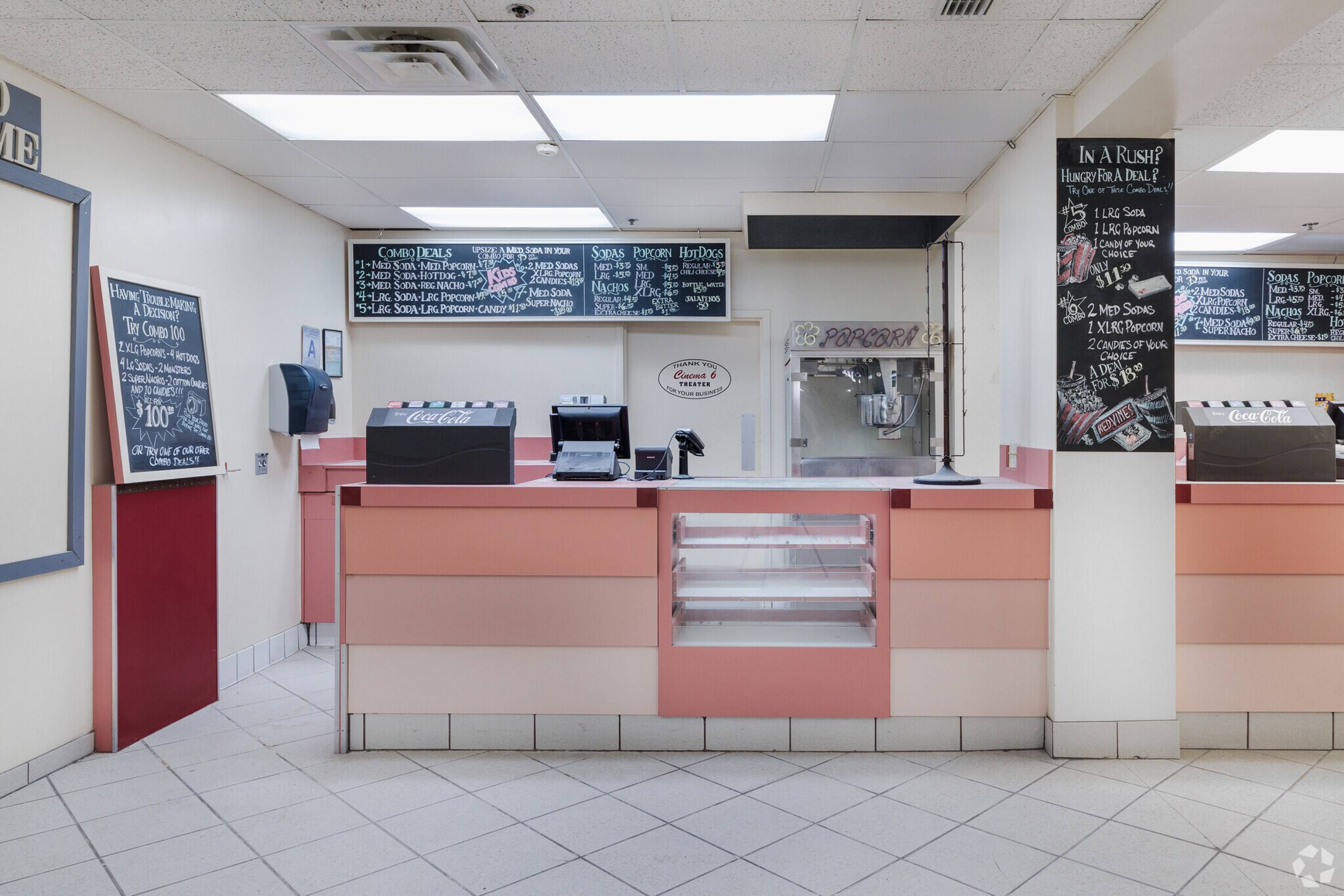 56401 29 Palms Hwy, Yucca Valley, CA 92284