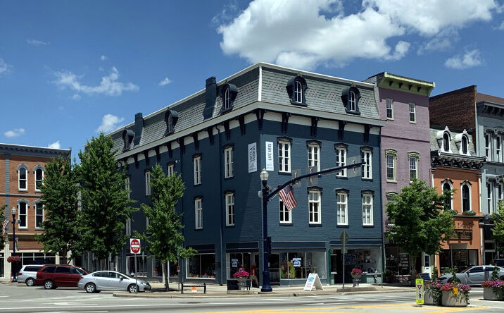 Pictures of Retail, Restaurant, Office property located at 1 E Main St, Troy, OH 45373 for lease - image #1