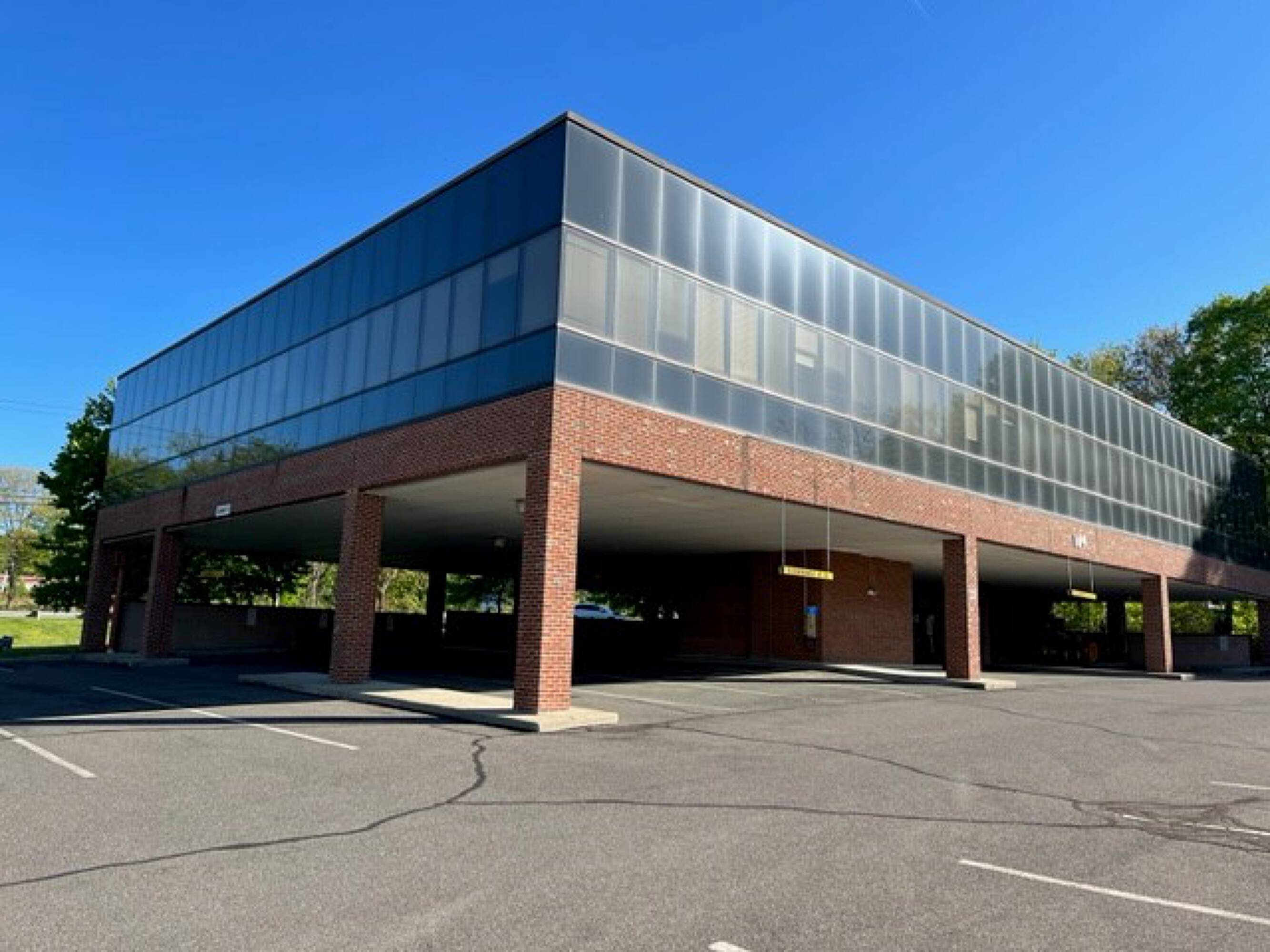 109 Newtown Rd, Danbury, CT 06810