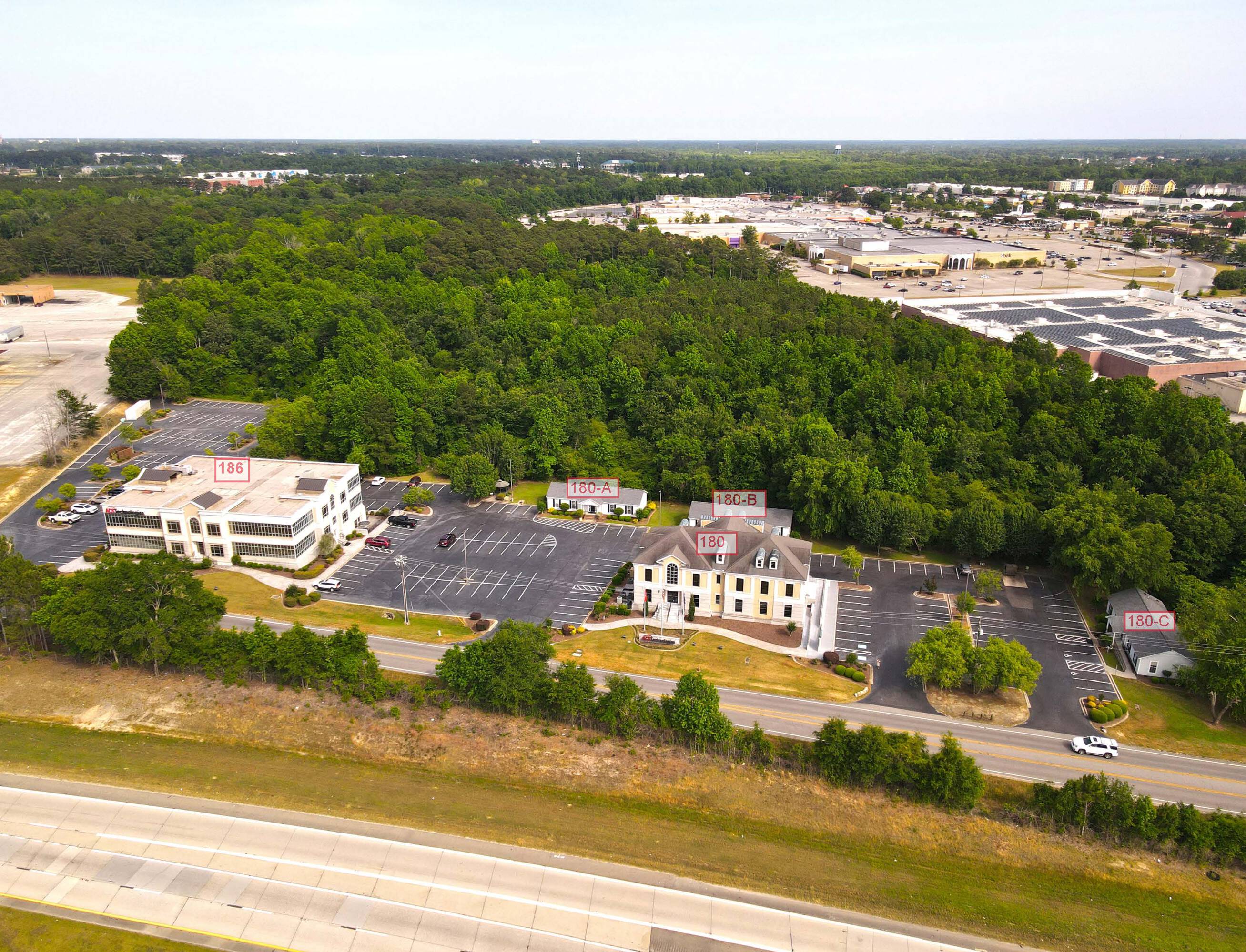 180 Dunbarton Dr, Florence, SC 29501