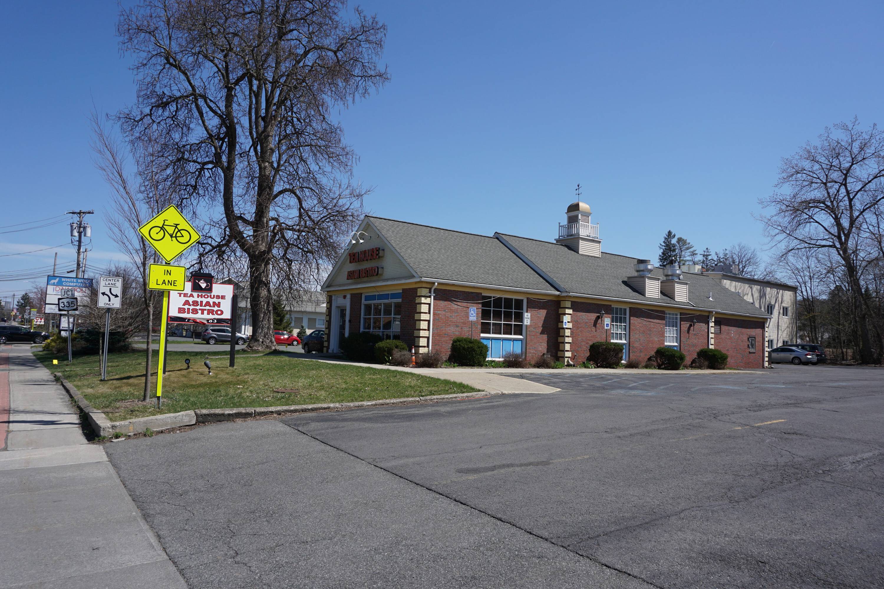 270 Delaware Ave, Delmar, NY 12054