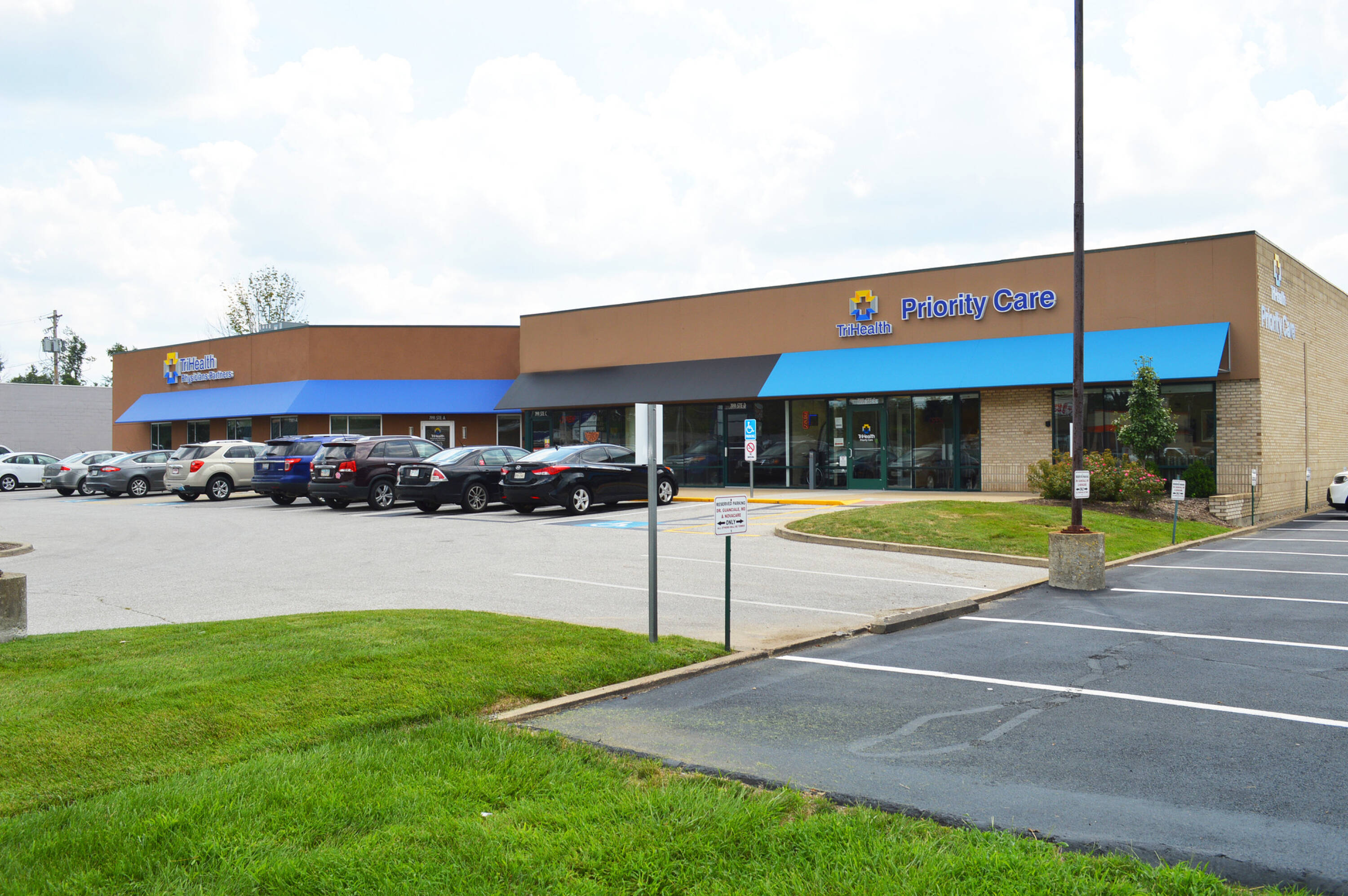 7991 Beechmont Ave, Cincinnati, OH 45255