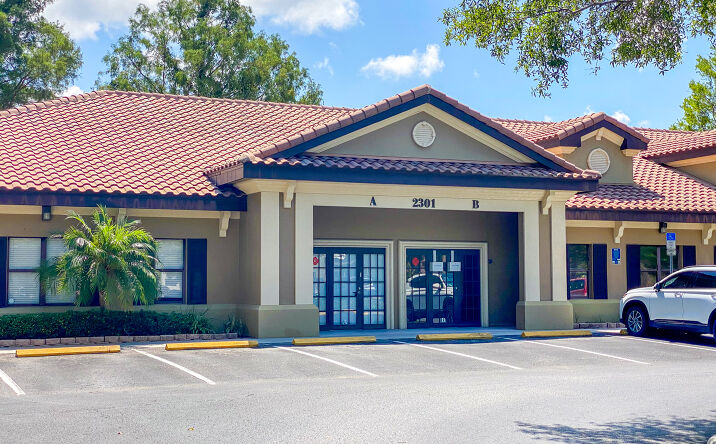 Pictures of Office property located at 2301 60th St Ct W, Bradenton, FL 34209 for lease - image #1