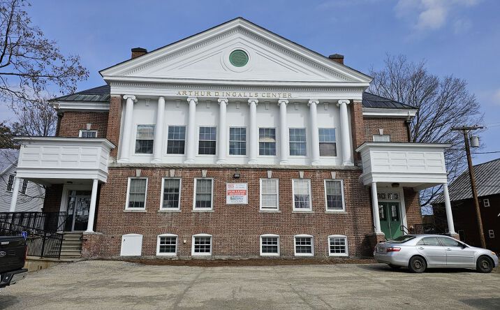 Pictures of Office property located at 144 High St, Farmington, ME 04938 for lease - image #1