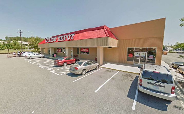 Pictures of Retail property located at 4001 Durham Chapel Hill Blvd, Durham, NC 27707 for lease - image #1