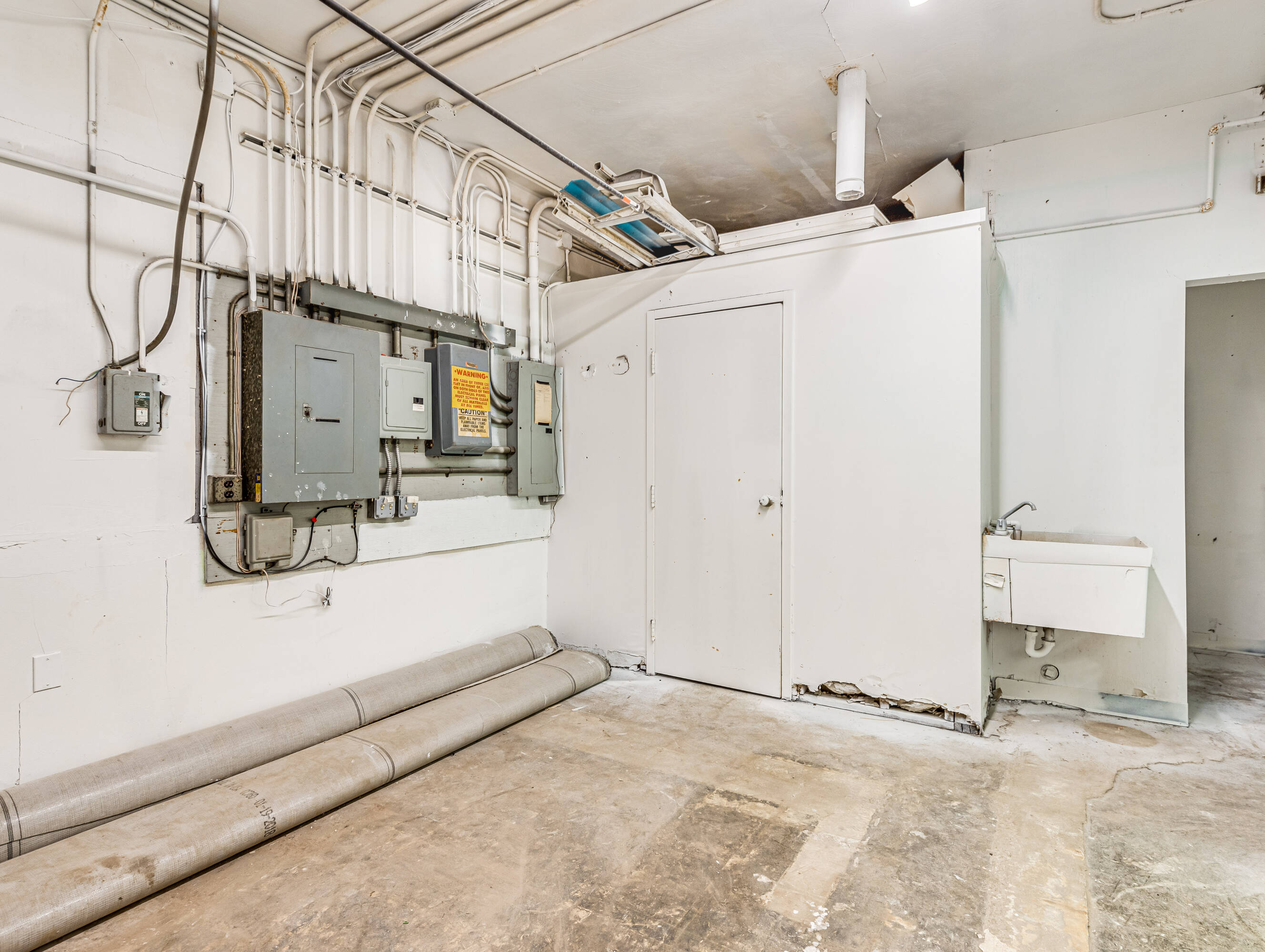 130 Akron Rd, Wadsworth, OH 44281