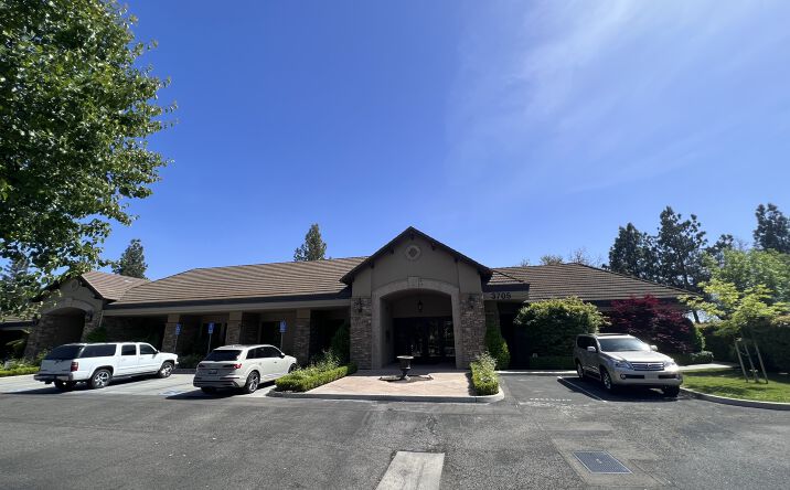 3705 W Beechwood Ave, Fresno, CA 93711 | Crexi.com