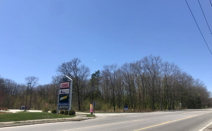 Pictures of Retail, Office property located at 40 Sokokis Trail, Waterboro, ME 04030 for lease - image #1