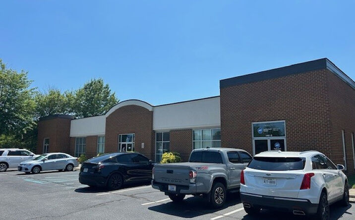 Pictures of Office property located at 1401 Kempsville Rd, Chesapeake, VA 23320 for lease - image #1