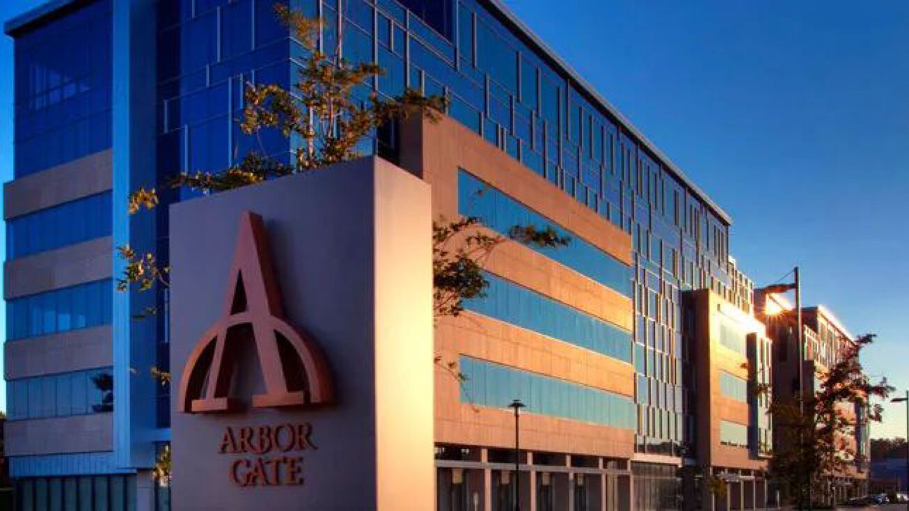 2501 & 2601 W. Beltline Hwy, Madison, WI 53713 Retail Space for Lease