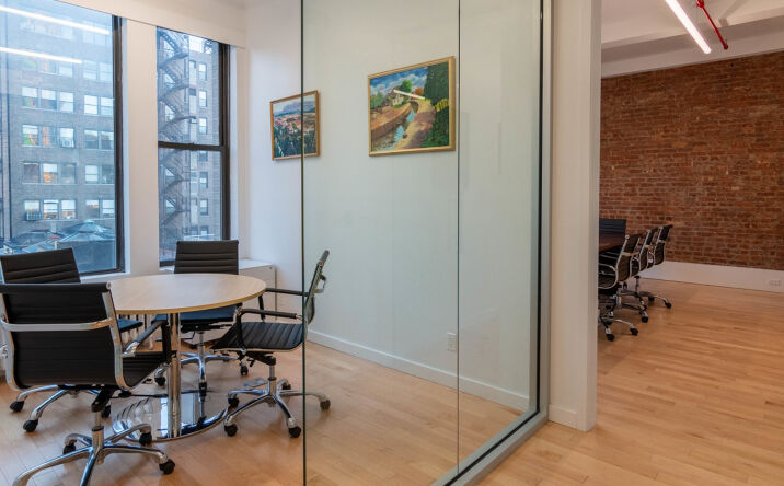 Pictures of Office property located at W 23rd St, New York, NY 10001 for lease - image #1