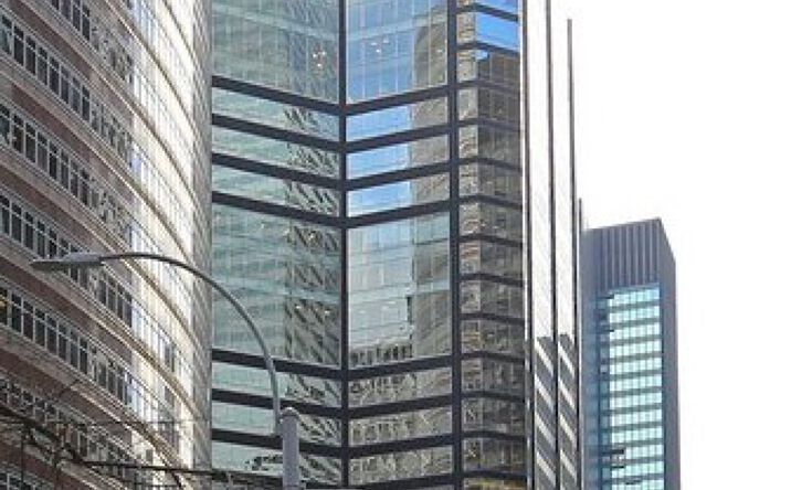 Pictures of Office property located at 3rd Ave, New York, NY 10017 for lease - image #1