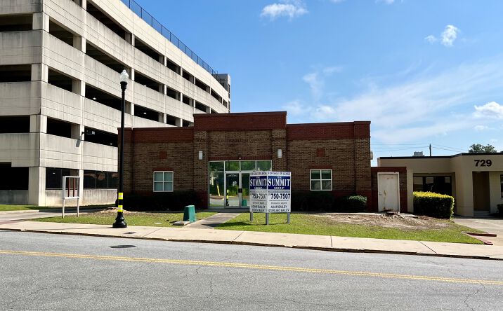 Pictures of Office property located at 745 Pine St, Macon, GA 31201 for lease - image #1