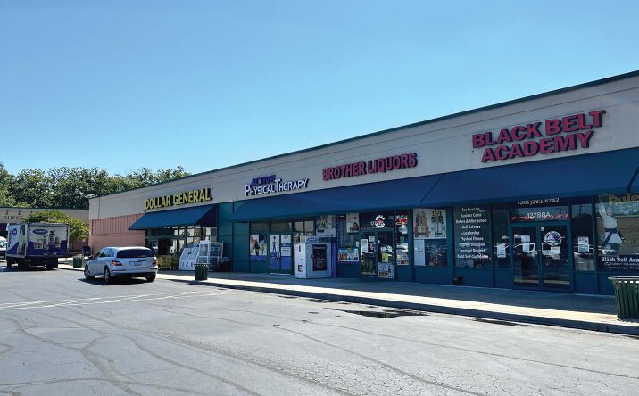 Pictures of Retail property located at 12740 Old Fort Rd, Fort Washington, MD 20744 for lease - image #1