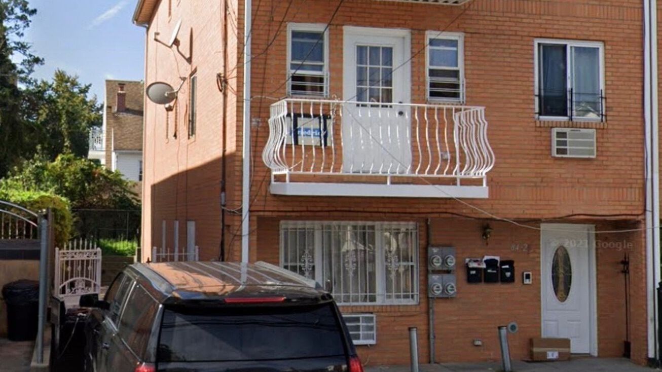 8426 169Th Street, Jamaica, NY 11432 Retail Space for Lease