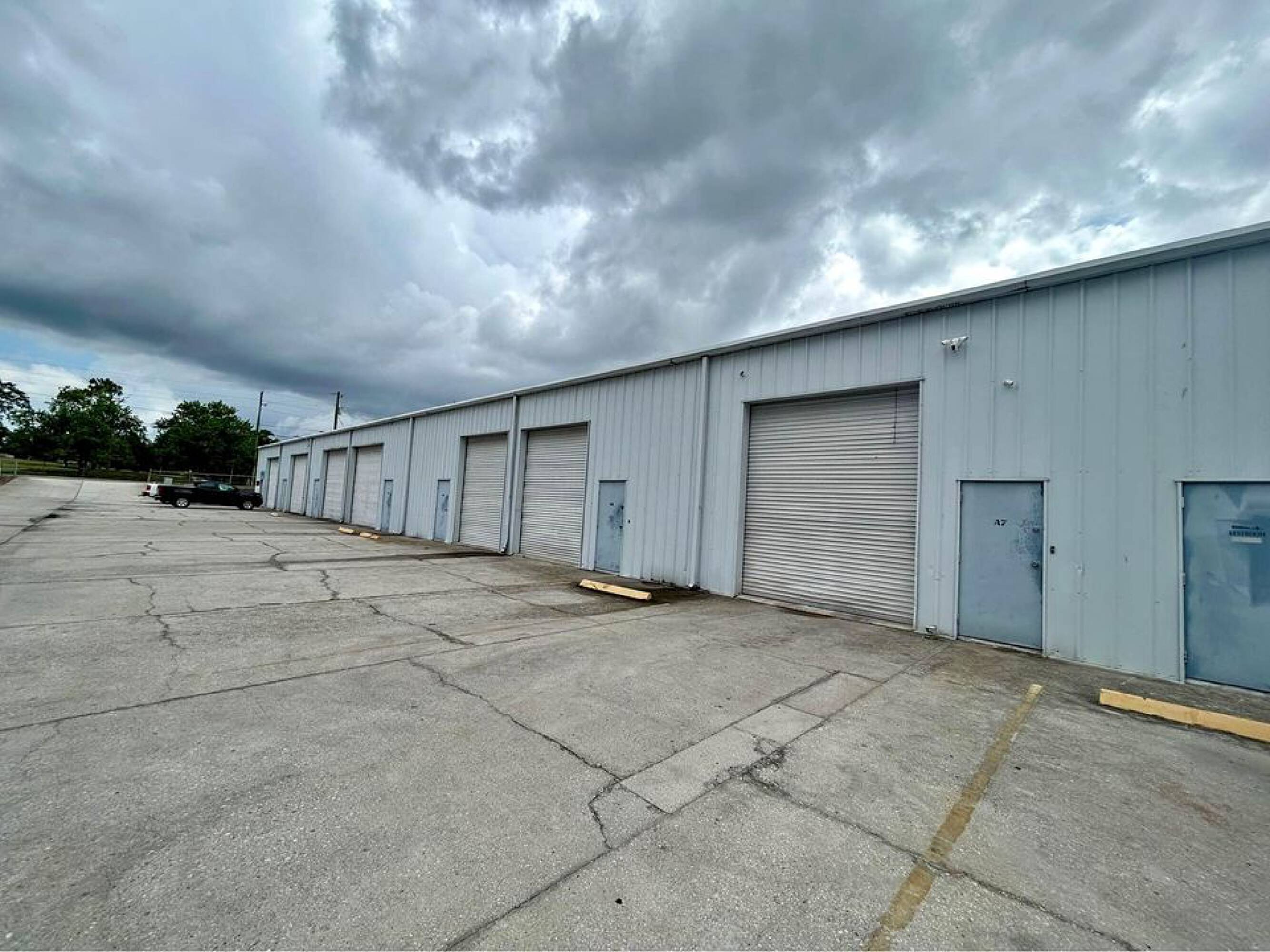 9347 Denton Ave, Hudson, FL 34667 | Crexi.com