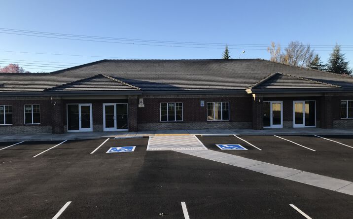 Lease Commercial Real Estate and Property in Medford, OR | Crexi.com