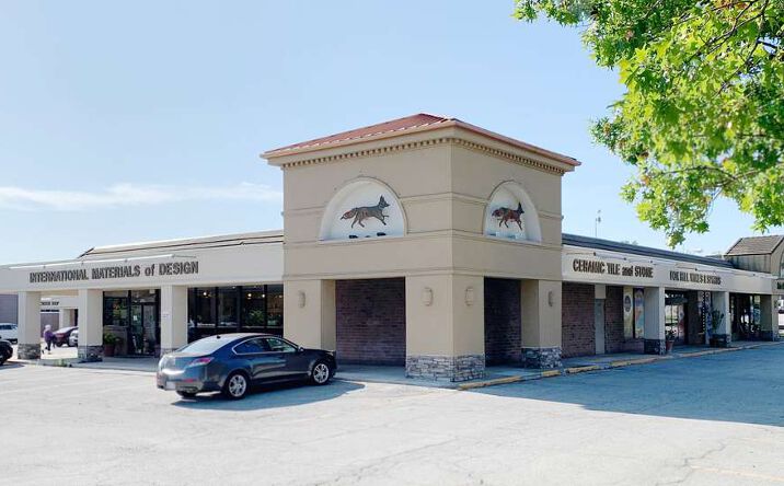 Pictures of Retail property located at SEC Roe Ave. & Indian Creek Pkwy, Overland Park, KS 66207 for lease - image #1