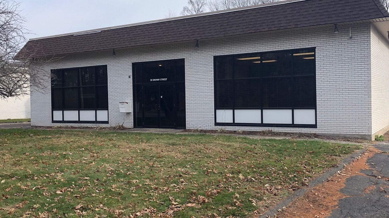 78 Granby Street, Bloomfield, CT 06002